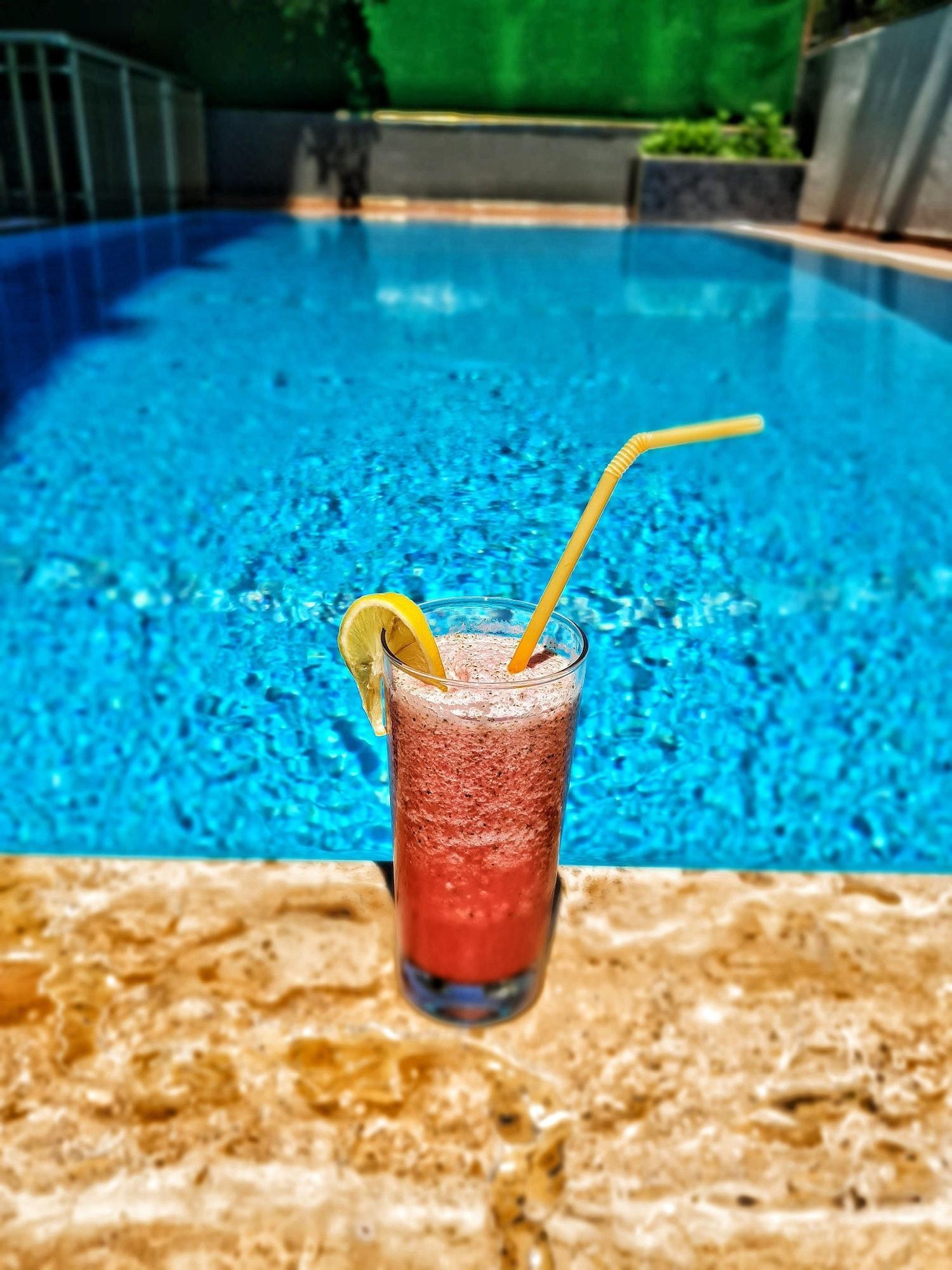 My New Hotel Анталия Екстериор снимка
